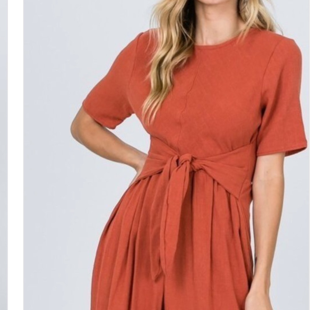 Front-tie Cropped Rust Jumpsuit - Picture 2 of 4